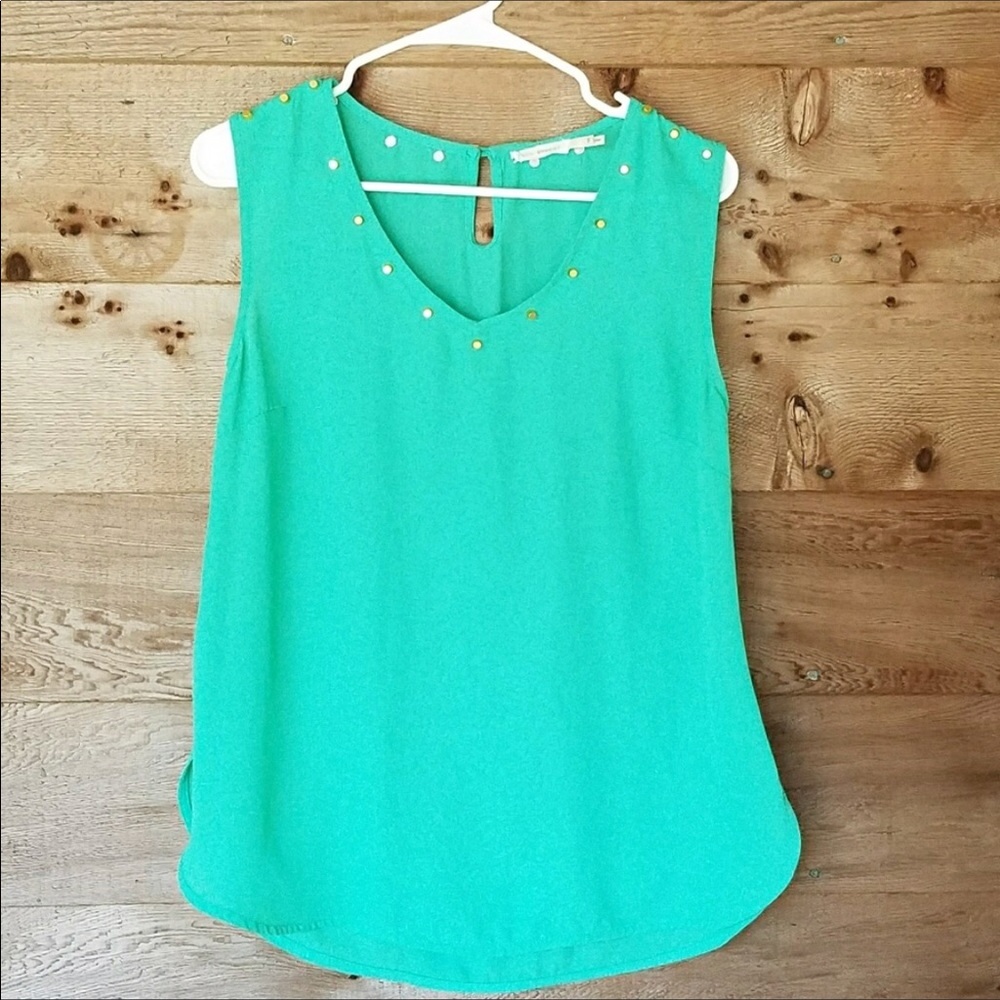 Blu Pepper seafoam sleeveless top with gold studs